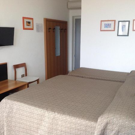 Hotel Sara Caorle Eksteriør billede